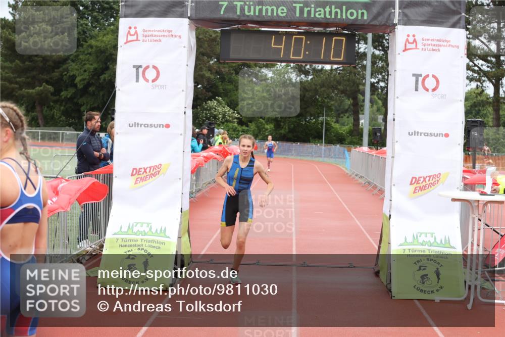 14.06.2026 - 7 Türme Triathlon Andreas Tolksdorf http://msf.ph/oto/9811030 14.06.2026 08:58:01 Schwimmen  meine-sportfotos.de