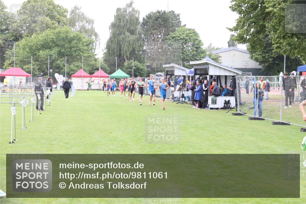 14.06.2026 - 7 Türme Triathlon Andreas Tolksdorf http://msf.ph/oto/9811061 14.06.2026 09:16:09 Schwimmen  meine-sportfotos.de
