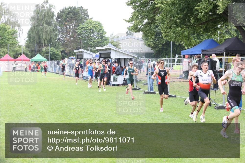 14.06.2026 - 7 Türme Triathlon Andreas Tolksdorf http://msf.ph/oto/9811071 14.06.2026 09:16:15 Schwimmen  meine-sportfotos.de