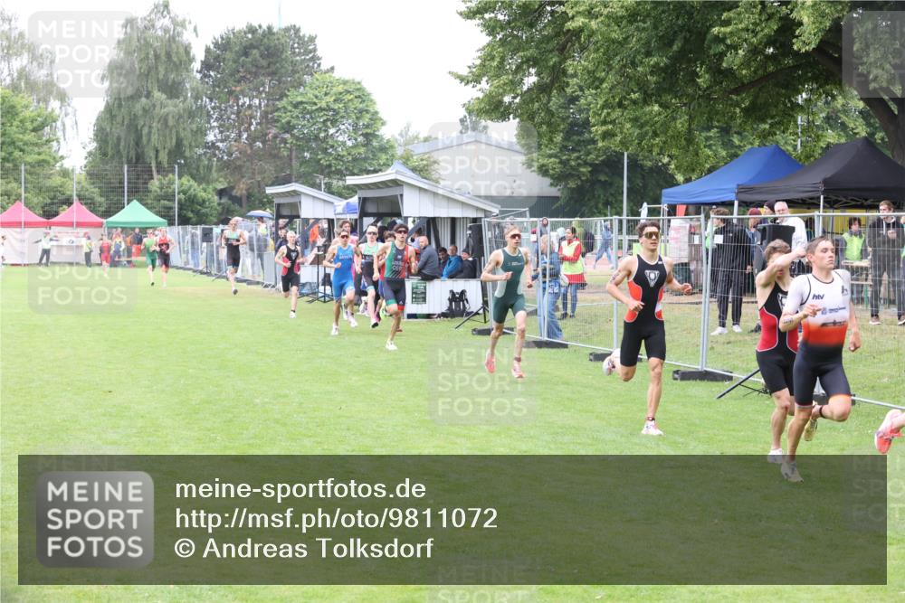 14.06.2026 - 7 Türme Triathlon Andreas Tolksdorf http://msf.ph/oto/9811072 14.06.2026 09:16:15 Schwimmen  meine-sportfotos.de