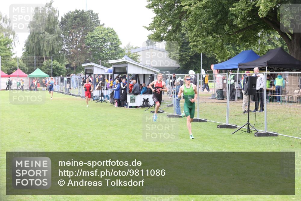 14.06.2026 - 7 Türme Triathlon Andreas Tolksdorf http://msf.ph/oto/9811086 14.06.2026 09:16:23 Schwimmen  meine-sportfotos.de