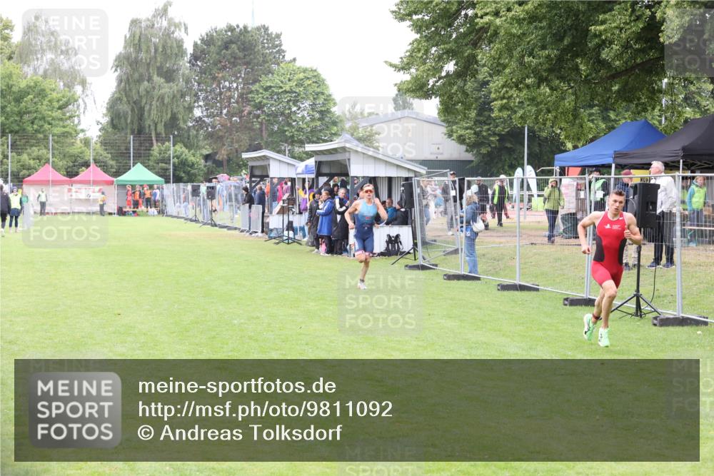 14.06.2026 - 7 Türme Triathlon Andreas Tolksdorf http://msf.ph/oto/9811092 14.06.2026 09:16:27 Schwimmen  meine-sportfotos.de