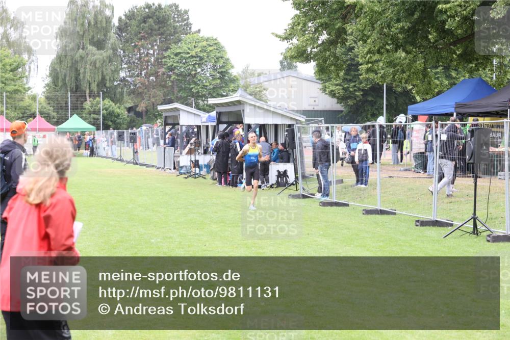 14.06.2026 - 7 Türme Triathlon Andreas Tolksdorf http://msf.ph/oto/9811131 14.06.2026 09:18:16 Schwimmen  meine-sportfotos.de