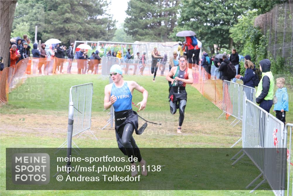 14.06.2026 - 7 Türme Triathlon Andreas Tolksdorf http://msf.ph/oto/9811138 14.06.2026 09:20:04 Schwimmen  meine-sportfotos.de