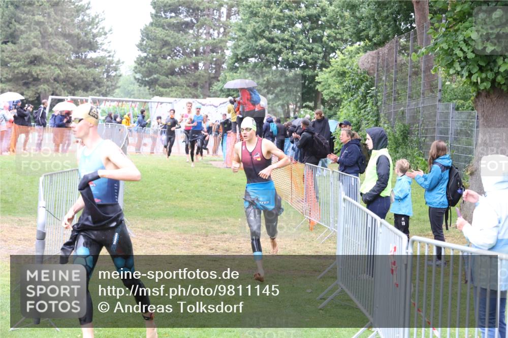 14.06.2026 - 7 Türme Triathlon Andreas Tolksdorf http://msf.ph/oto/9811145 14.06.2026 09:20:08 Schwimmen  meine-sportfotos.de