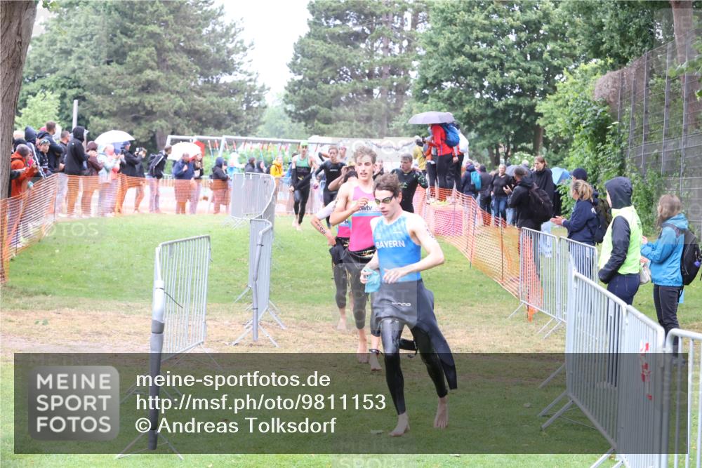 14.06.2026 - 7 Türme Triathlon Andreas Tolksdorf http://msf.ph/oto/9811153 14.06.2026 09:20:13 Schwimmen  meine-sportfotos.de