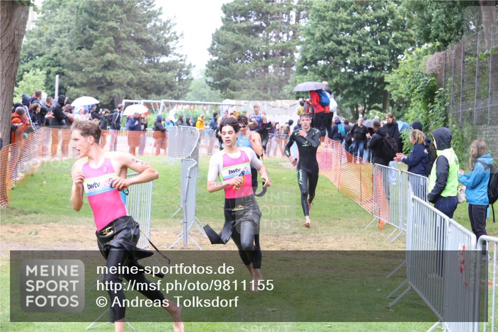14.06.2026 - 7 Türme Triathlon Andreas Tolksdorf http://msf.ph/oto/9811155 14.06.2026 09:20:14 Schwimmen  meine-sportfotos.de
