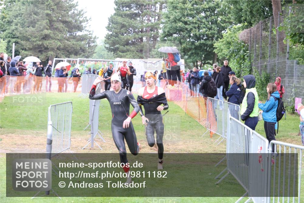 14.06.2026 - 7 Türme Triathlon Andreas Tolksdorf http://msf.ph/oto/9811182 14.06.2026 09:20:26 Schwimmen  meine-sportfotos.de
