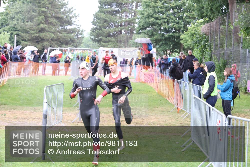 14.06.2026 - 7 Türme Triathlon Andreas Tolksdorf http://msf.ph/oto/9811183 14.06.2026 09:20:26 Schwimmen  meine-sportfotos.de