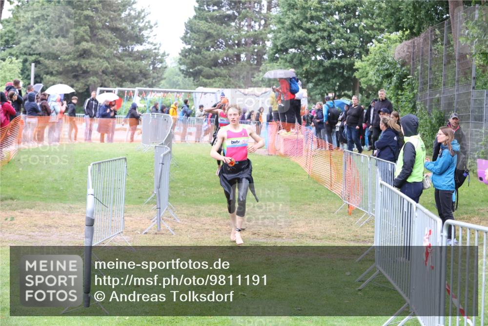 14.06.2026 - 7 Türme Triathlon Andreas Tolksdorf http://msf.ph/oto/9811191 14.06.2026 09:20:33 Schwimmen  meine-sportfotos.de