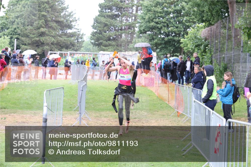 14.06.2026 - 7 Türme Triathlon Andreas Tolksdorf http://msf.ph/oto/9811193 14.06.2026 09:20:36 Schwimmen  meine-sportfotos.de