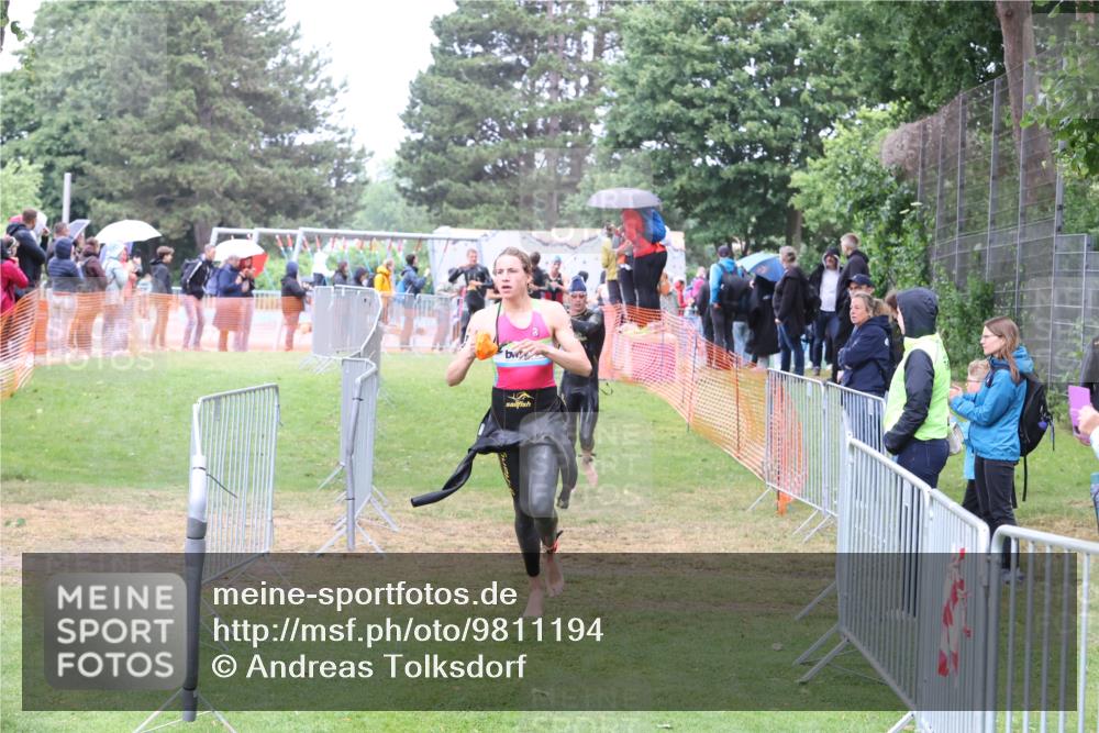14.06.2026 - 7 Türme Triathlon Andreas Tolksdorf http://msf.ph/oto/9811194 14.06.2026 09:20:36 Schwimmen  meine-sportfotos.de