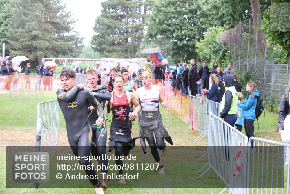 14.06.2026 - 7 Türme Triathlon Andreas Tolksdorf http://msf.ph/oto/9811207 14.06.2026 09:20:44 Schwimmen  meine-sportfotos.de