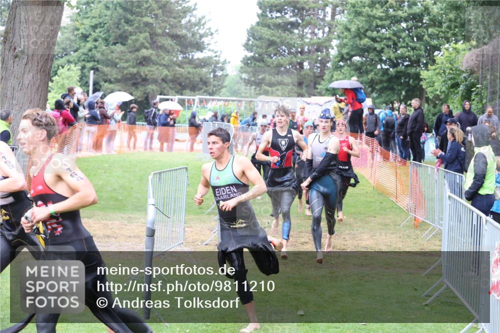 14.06.2026 - 7 Türme Triathlon Andreas Tolksdorf http://msf.ph/oto/9811210 14.06.2026 09:20:45 Schwimmen  meine-sportfotos.de