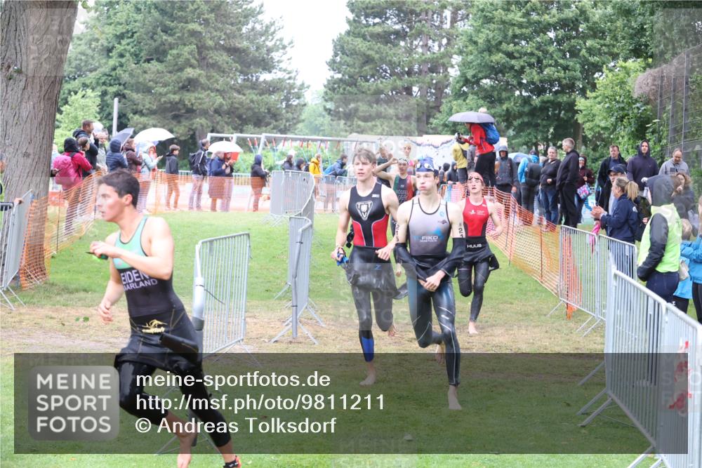 14.06.2026 - 7 Türme Triathlon Andreas Tolksdorf http://msf.ph/oto/9811211 14.06.2026 09:20:46 Schwimmen  meine-sportfotos.de