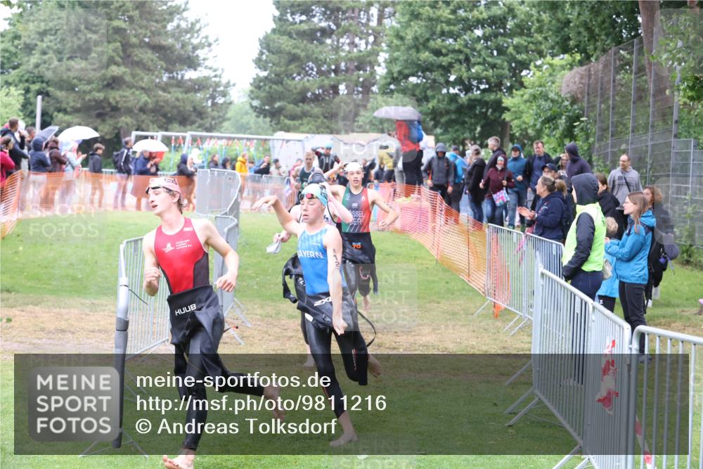 14.06.2026 - 7 Türme Triathlon Andreas Tolksdorf http://msf.ph/oto/9811216 14.06.2026 09:20:48 Schwimmen  meine-sportfotos.de