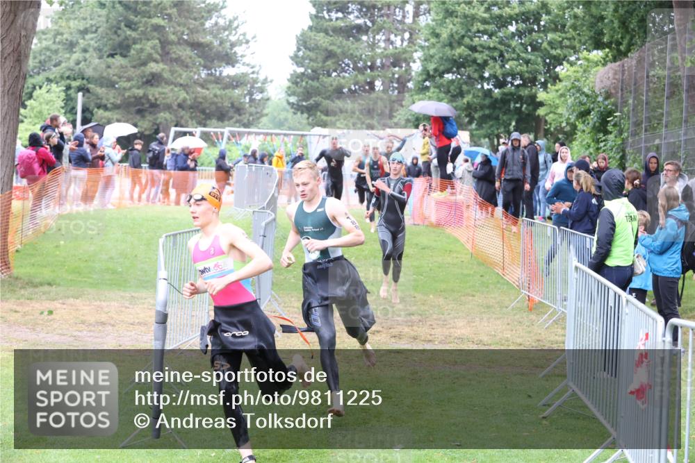 14.06.2026 - 7 Türme Triathlon Andreas Tolksdorf http://msf.ph/oto/9811225 14.06.2026 09:20:51 Schwimmen  meine-sportfotos.de