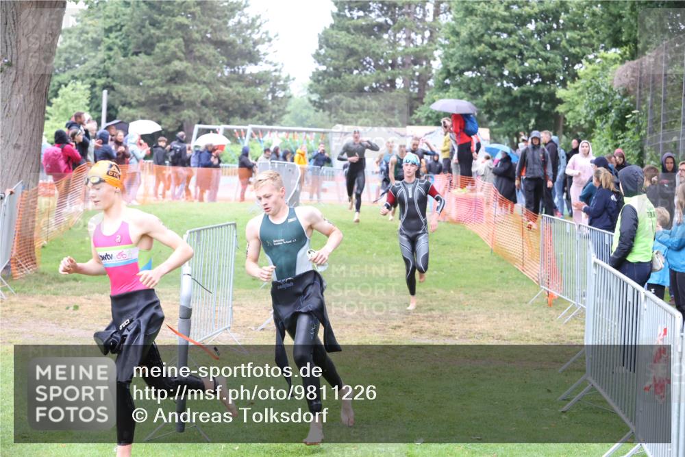 14.06.2026 - 7 Türme Triathlon Andreas Tolksdorf http://msf.ph/oto/9811226 14.06.2026 09:20:51 Schwimmen  meine-sportfotos.de