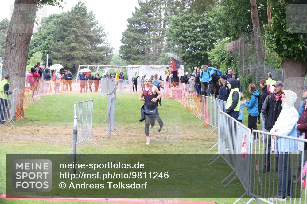14.06.2026 - 7 Türme Triathlon Andreas Tolksdorf http://msf.ph/oto/9811246 14.06.2026 09:21:06 Schwimmen  meine-sportfotos.de