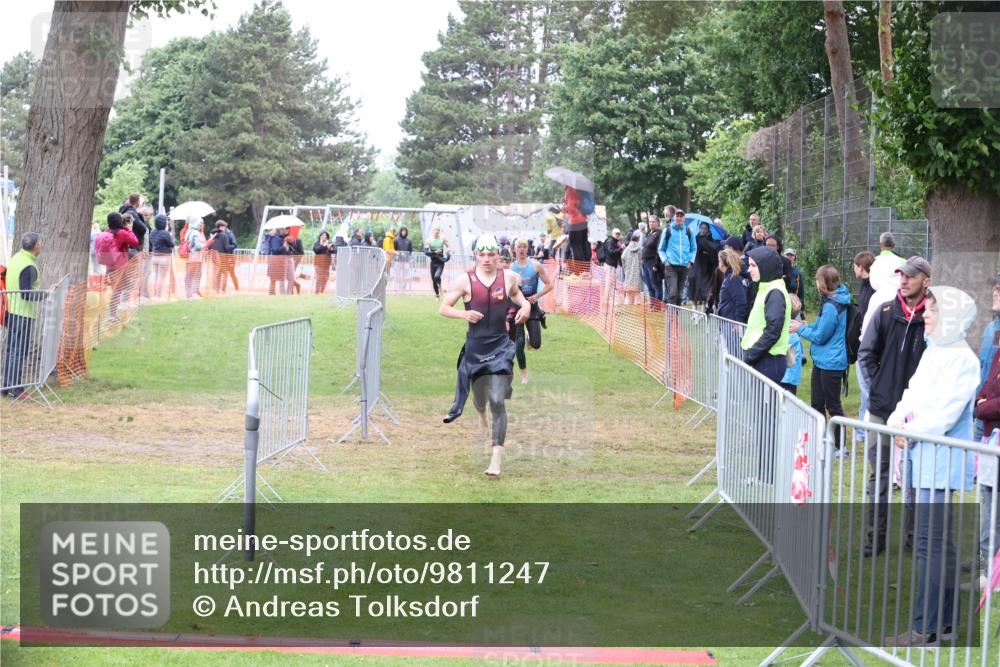 14.06.2026 - 7 Türme Triathlon Andreas Tolksdorf http://msf.ph/oto/9811247 14.06.2026 09:21:07 Schwimmen  meine-sportfotos.de