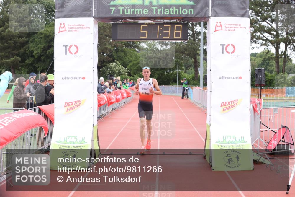 14.06.2026 - 7 Türme Triathlon Andreas Tolksdorf http://msf.ph/oto/9811266 14.06.2026 09:30:50 Schwimmen  meine-sportfotos.de