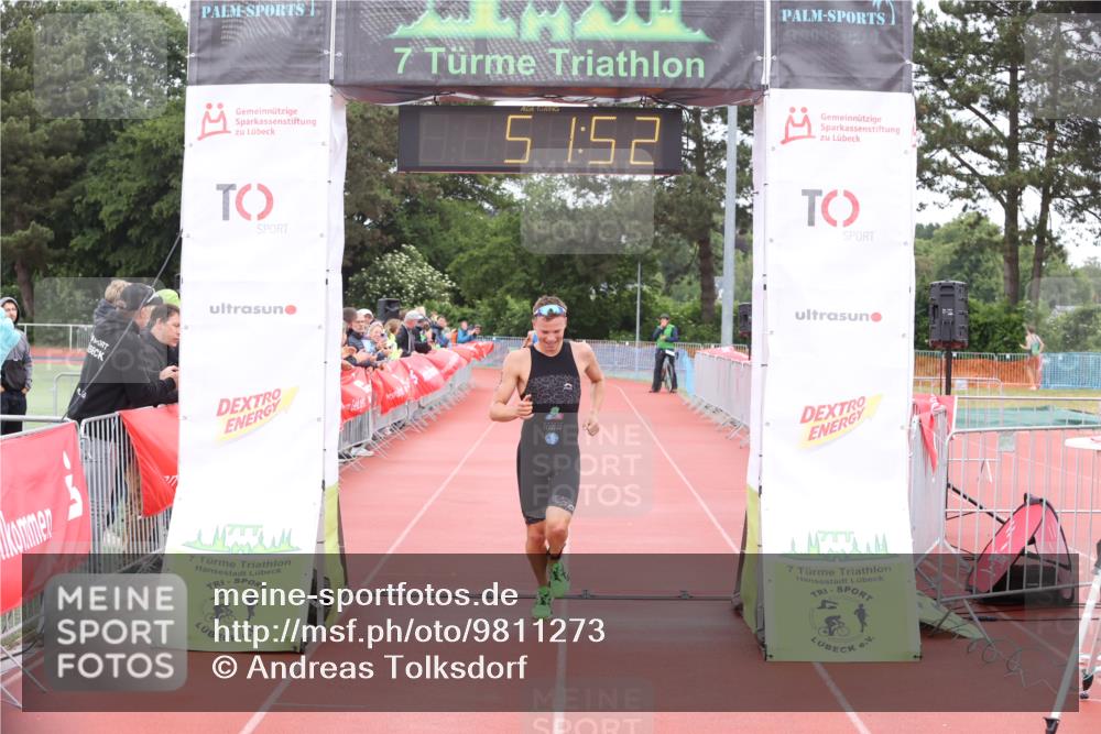 14.06.2026 - 7 Türme Triathlon Andreas Tolksdorf http://msf.ph/oto/9811273 14.06.2026 09:31:03 Schwimmen  meine-sportfotos.de