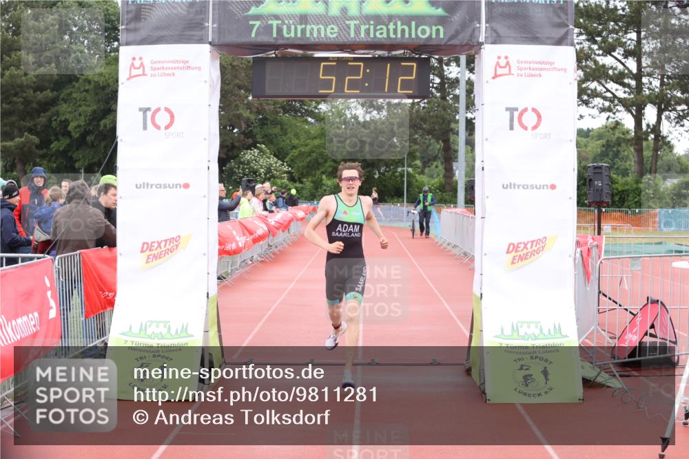 14.06.2026 - 7 Türme Triathlon Andreas Tolksdorf http://msf.ph/oto/9811281 14.06.2026 09:31:24 Schwimmen  meine-sportfotos.de