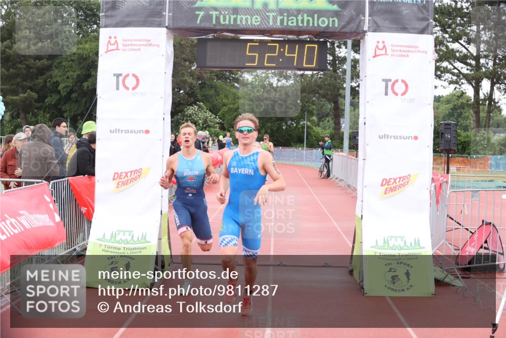 14.06.2026 - 7 Türme Triathlon Andreas Tolksdorf http://msf.ph/oto/9811287 14.06.2026 09:31:51 Schwimmen  meine-sportfotos.de