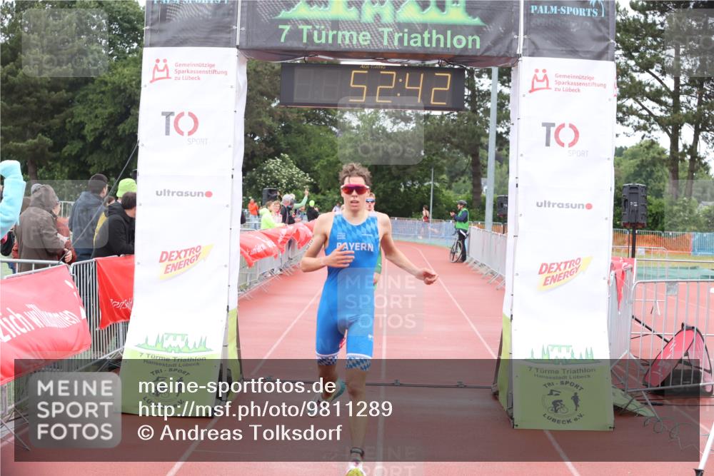 14.06.2026 - 7 Türme Triathlon Andreas Tolksdorf http://msf.ph/oto/9811289 14.06.2026 09:31:53 Schwimmen  meine-sportfotos.de
