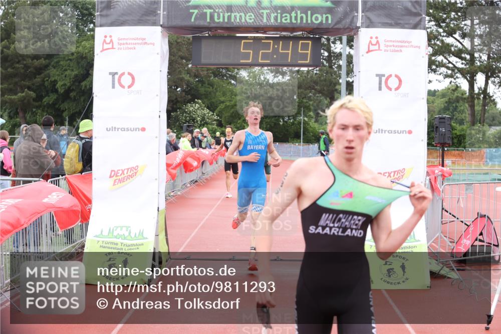 14.06.2026 - 7 Türme Triathlon Andreas Tolksdorf http://msf.ph/oto/9811293 14.06.2026 09:32:01 Schwimmen  meine-sportfotos.de