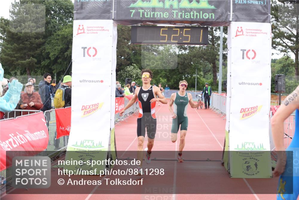 14.06.2026 - 7 Türme Triathlon Andreas Tolksdorf http://msf.ph/oto/9811298 14.06.2026 09:32:03 Schwimmen  meine-sportfotos.de