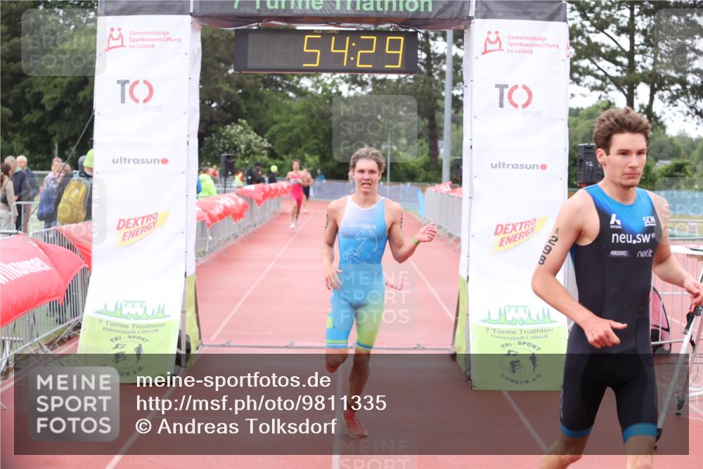 14.06.2026 - 7 Türme Triathlon Andreas Tolksdorf http://msf.ph/oto/9811335 14.06.2026 09:33:41 Schwimmen  meine-sportfotos.de