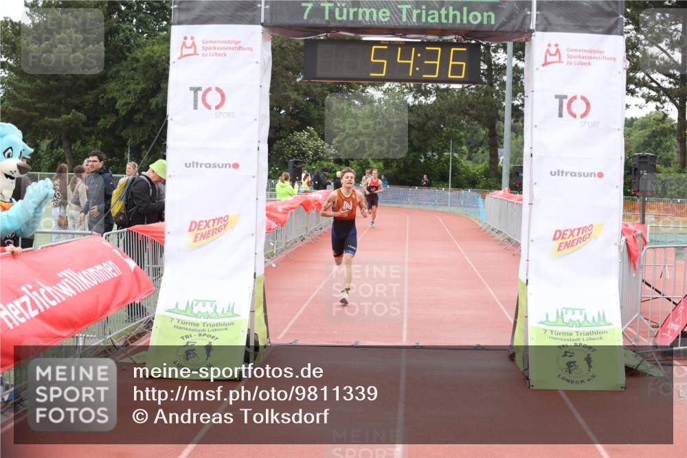 14.06.2026 - 7 Türme Triathlon Andreas Tolksdorf http://msf.ph/oto/9811339 14.06.2026 09:33:47 Schwimmen  meine-sportfotos.de