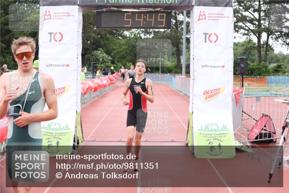 14.06.2026 - 7 Türme Triathlon Andreas Tolksdorf http://msf.ph/oto/9811351 14.06.2026 09:34:00 Schwimmen  meine-sportfotos.de