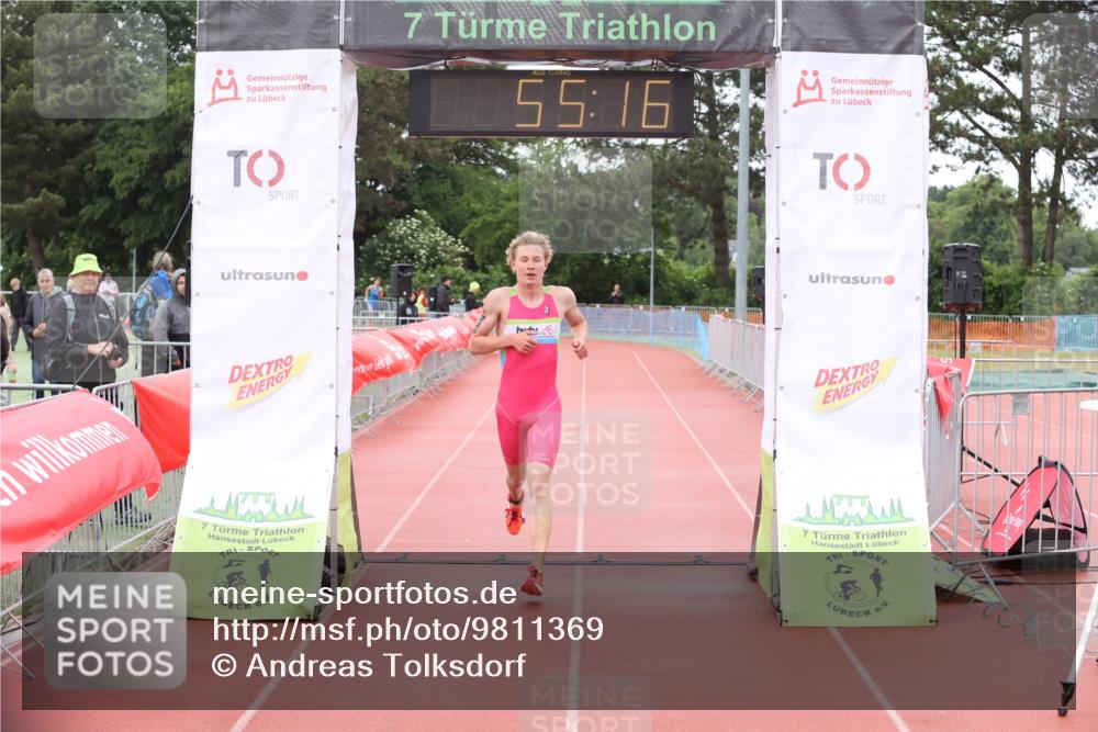 14.06.2026 - 7 Türme Triathlon Andreas Tolksdorf http://msf.ph/oto/9811369 14.06.2026 09:34:28 Schwimmen  meine-sportfotos.de