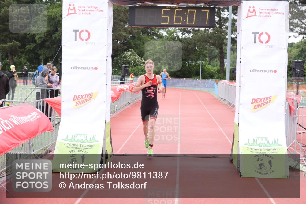 14.06.2026 - 7 Türme Triathlon Andreas Tolksdorf http://msf.ph/oto/9811387 14.06.2026 09:35:19 Schwimmen  meine-sportfotos.de