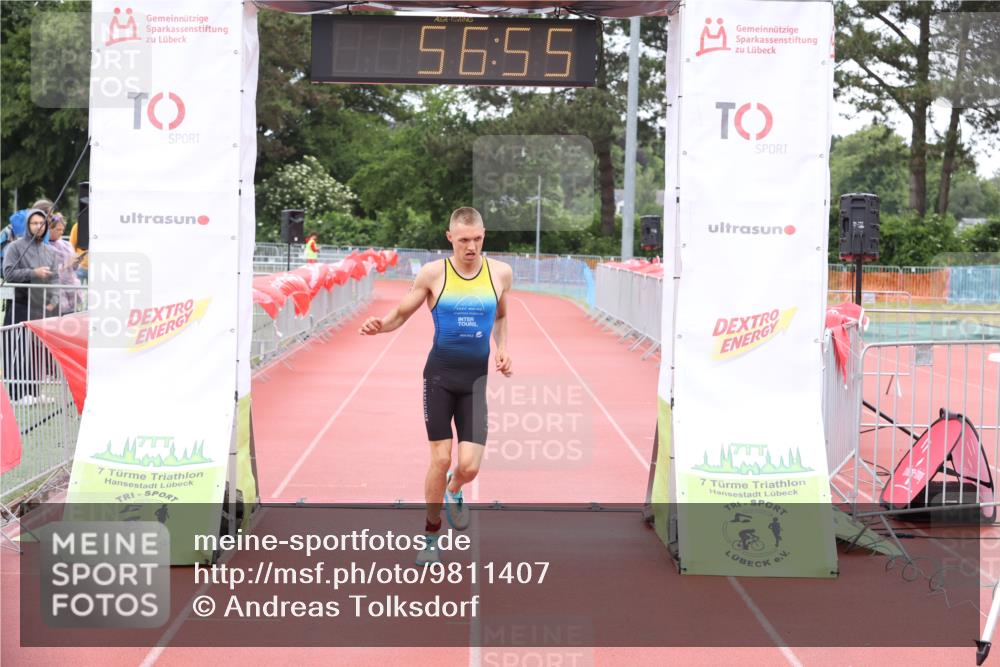 14.06.2026 - 7 Türme Triathlon Andreas Tolksdorf http://msf.ph/oto/9811407 14.06.2026 09:36:06 Schwimmen  meine-sportfotos.de