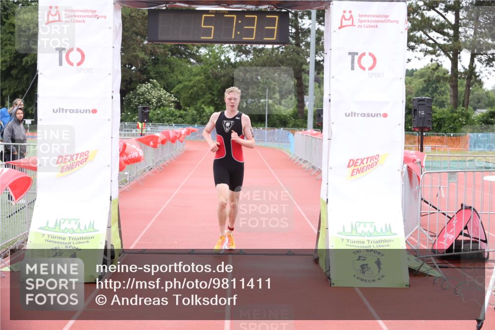 14.06.2026 - 7 Türme Triathlon Andreas Tolksdorf http://msf.ph/oto/9811411 14.06.2026 09:36:44 Schwimmen  meine-sportfotos.de