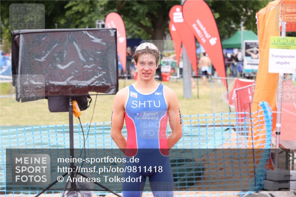 14.06.2026 - 7 Türme Triathlon Andreas Tolksdorf http://msf.ph/oto/9811418 14.06.2026 09:40:55 Schwimmen  meine-sportfotos.de