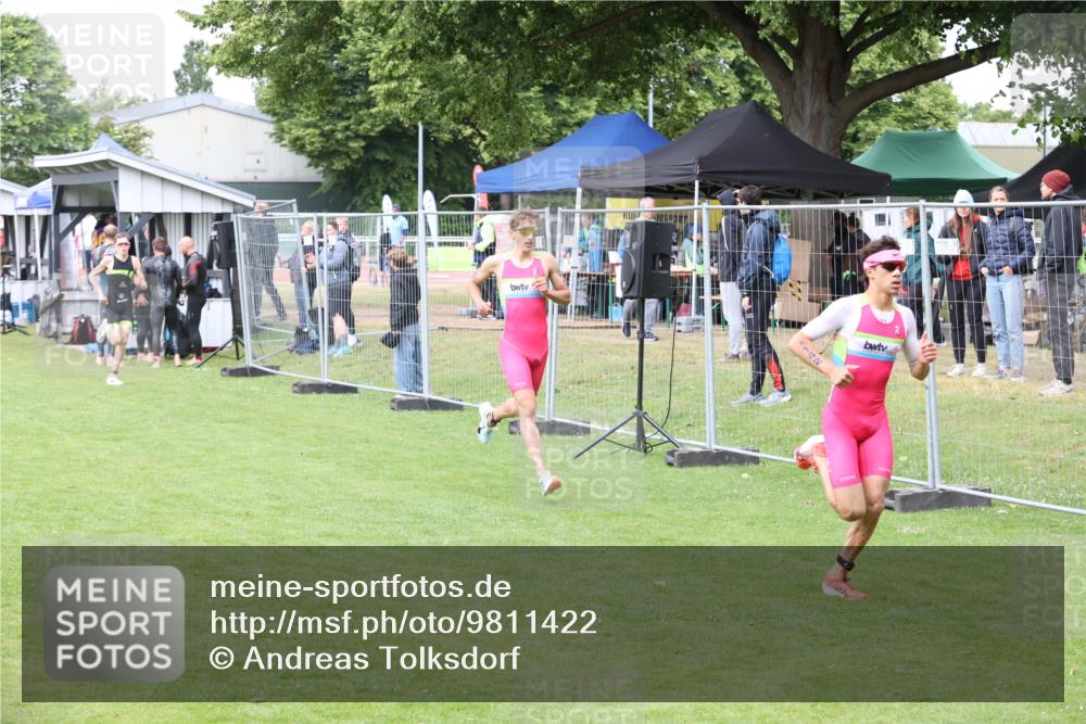 14.06.2026 - 7 Türme Triathlon Andreas Tolksdorf http://msf.ph/oto/9811422 14.06.2026 09:47:35 Schwimmen  meine-sportfotos.de