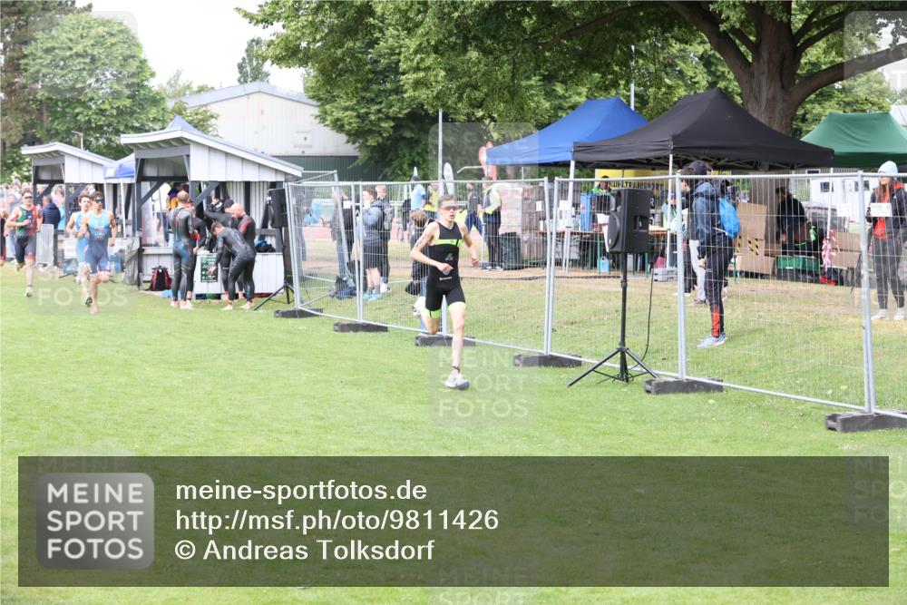 14.06.2026 - 7 Türme Triathlon Andreas Tolksdorf http://msf.ph/oto/9811426 14.06.2026 09:47:37 Schwimmen  meine-sportfotos.de