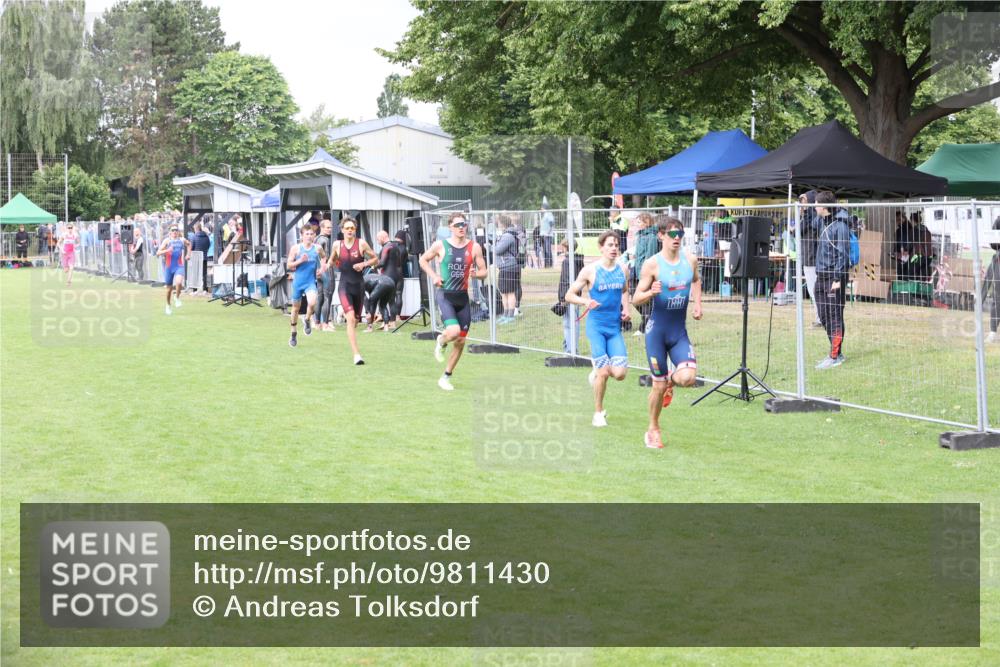 14.06.2026 - 7 Türme Triathlon Andreas Tolksdorf http://msf.ph/oto/9811430 14.06.2026 09:47:40 Schwimmen  meine-sportfotos.de