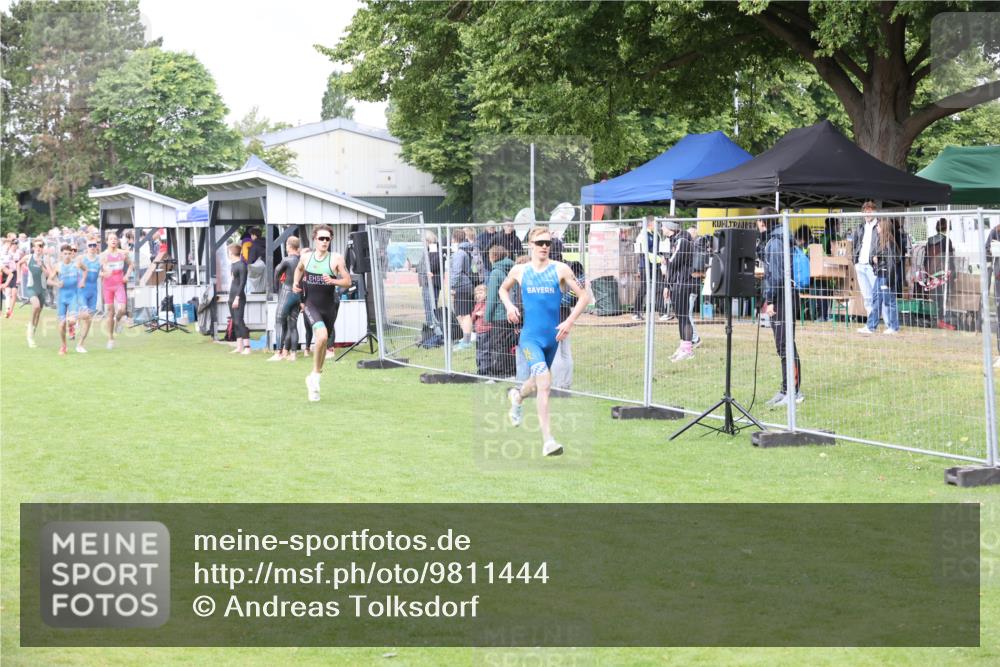 14.06.2026 - 7 Türme Triathlon Andreas Tolksdorf http://msf.ph/oto/9811444 14.06.2026 09:47:59 Schwimmen  meine-sportfotos.de