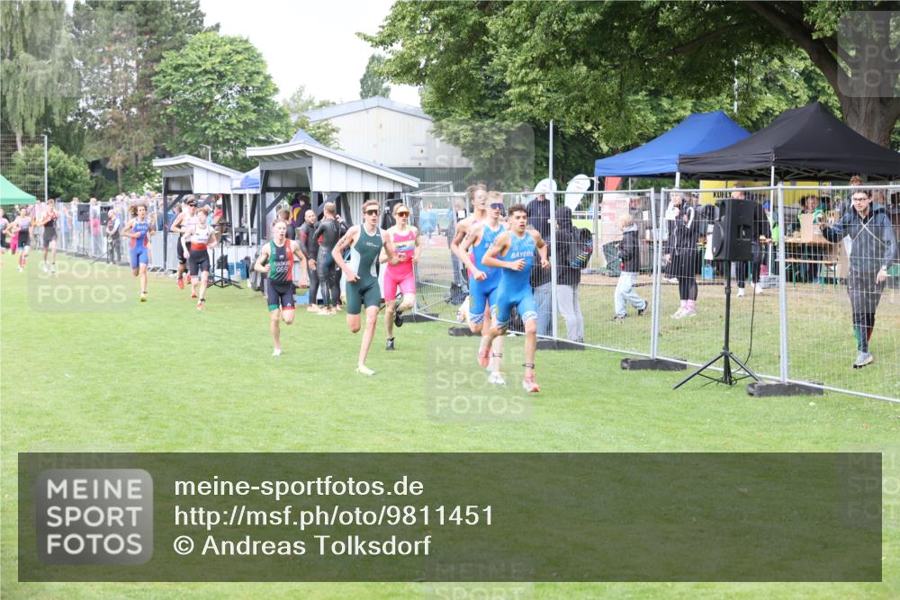 14.06.2026 - 7 Türme Triathlon Andreas Tolksdorf http://msf.ph/oto/9811451 14.06.2026 09:48:02 Schwimmen  meine-sportfotos.de