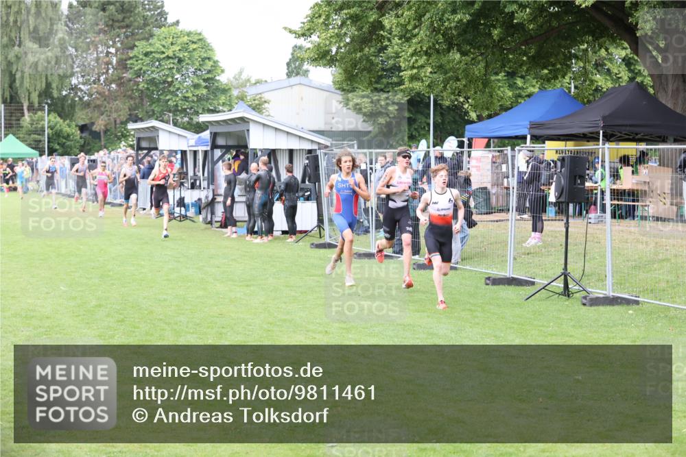 14.06.2026 - 7 Türme Triathlon Andreas Tolksdorf http://msf.ph/oto/9811461 14.06.2026 09:48:06 Schwimmen  meine-sportfotos.de