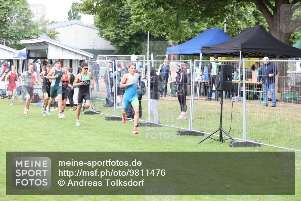 14.06.2026 - 7 Türme Triathlon Andreas Tolksdorf http://msf.ph/oto/9811476 14.06.2026 09:48:17 Schwimmen  meine-sportfotos.de