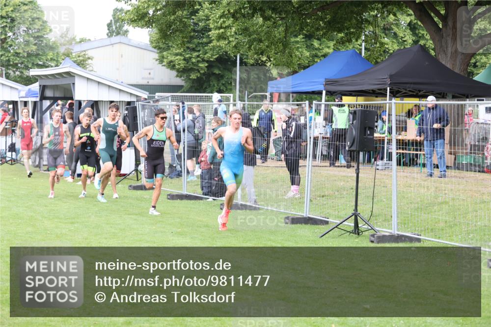 14.06.2026 - 7 Türme Triathlon Andreas Tolksdorf http://msf.ph/oto/9811477 14.06.2026 09:48:18 Schwimmen  meine-sportfotos.de