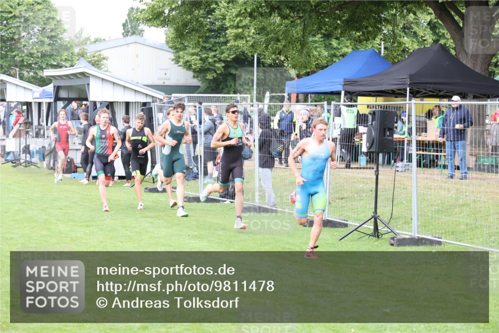 14.06.2026 - 7 Türme Triathlon Andreas Tolksdorf http://msf.ph/oto/9811478 14.06.2026 09:48:18 Schwimmen  meine-sportfotos.de