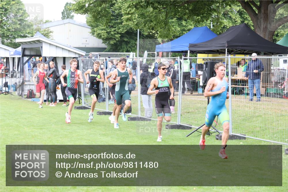14.06.2026 - 7 Türme Triathlon Andreas Tolksdorf http://msf.ph/oto/9811480 14.06.2026 09:48:19 Schwimmen  meine-sportfotos.de