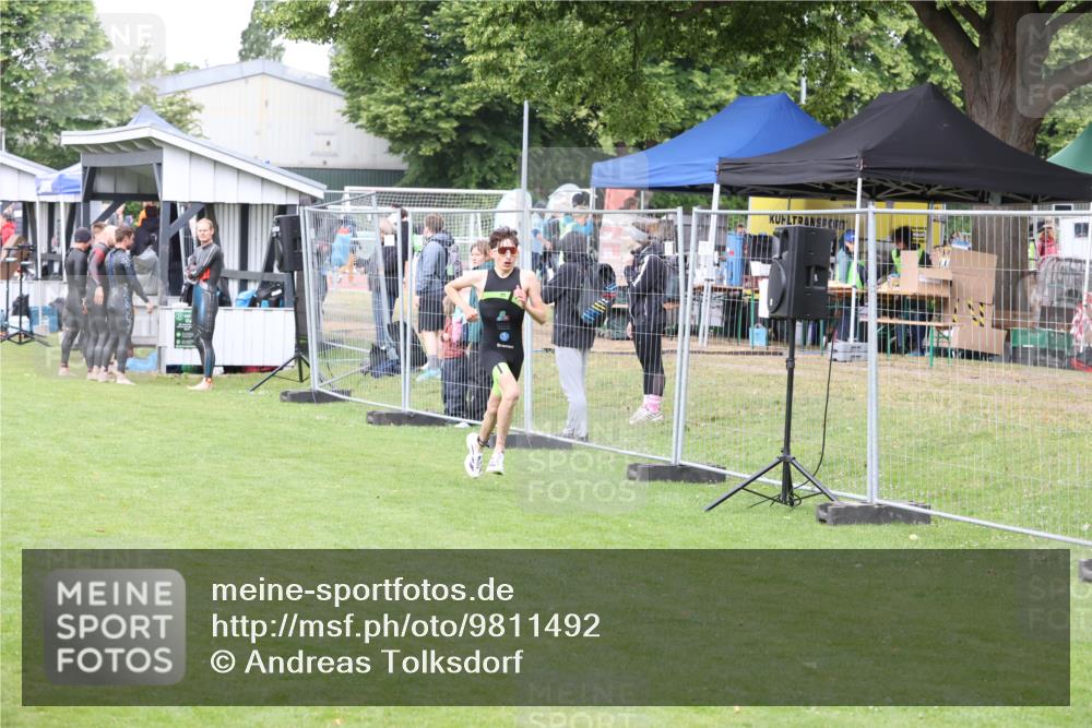 14.06.2026 - 7 Türme Triathlon Andreas Tolksdorf http://msf.ph/oto/9811492 14.06.2026 09:48:28 Schwimmen  meine-sportfotos.de